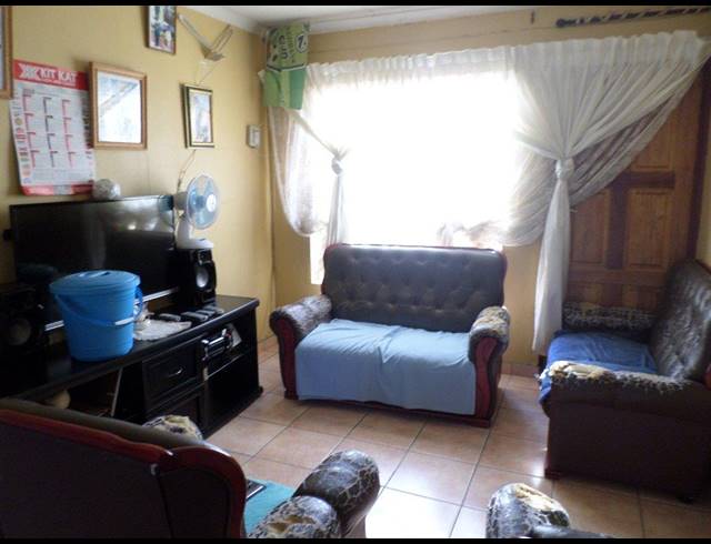 3 BEDROOM HOUSE SOLD IN SOSHANGUVE GG